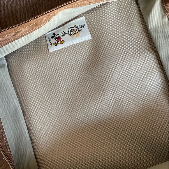 Disneys Animal Kingdom Park Kilimanjaro Safaris Crossbody Shoulder Messenger Bag - Picture 3 of 5